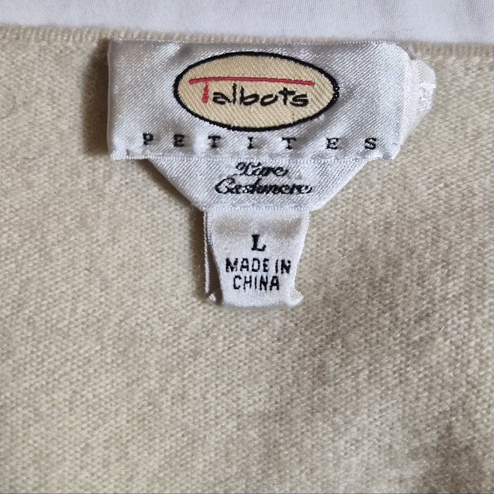 ​Talbots Petites 100% Pure Cashmere Cream Crewneck Sweater Size PL - Picture 3 of 10